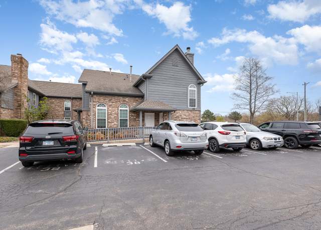 Property at 15 Foxcroft Rd #203, Naperville, IL 60565, 1 bed, 1 bath