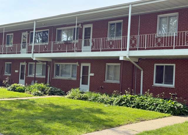 Property at 633 Dulles Rd Unit B, Des Plaines, IL 60016, 2 beds, 1 bath