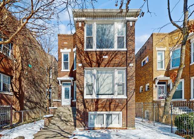 Property at 5426 W Monroe St, Chicago, IL 60644, 7 beds, 4 baths