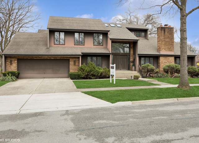Property at 241 Leitch Ave, La Grange, IL 60525, 5 beds, 3.5 baths
