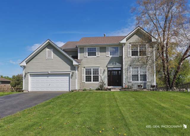 Property at 13464 W Hidden Springs Trl, Wadsworth, IL 60083, 5 beds, 3.5 baths