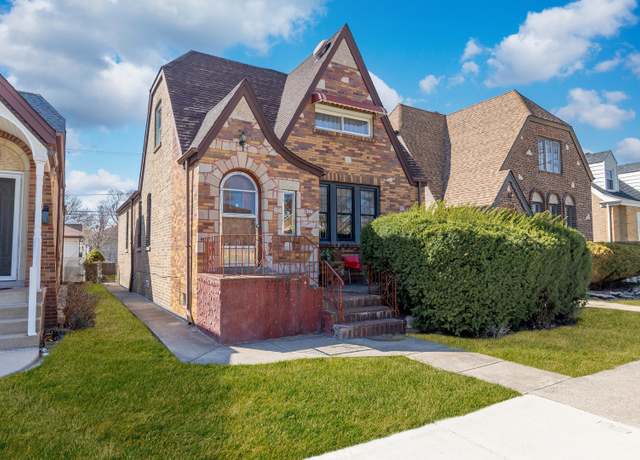 Property at 3418 N Oak Park Ave, Chicago, IL 60634, 6 beds, 3 baths