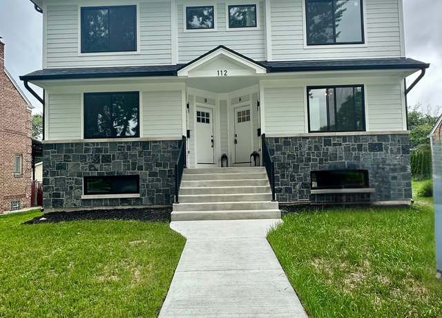 Property at 112 N Center St Unit A, Bensenville, IL 60106, 3 beds, 3.5 baths