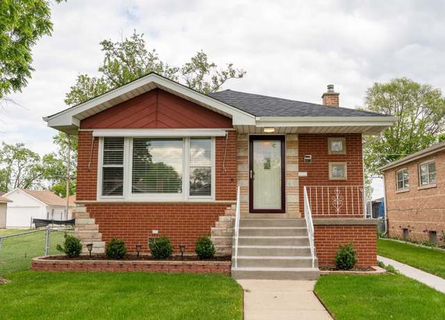 Property at 539 Linden Ave, Bellwood, IL 60104, 3 beds, 1.5 baths