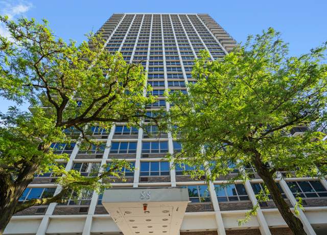 Property at 88 W Schiller St #904, Chicago, IL 60610, 2 beds, 1 bath