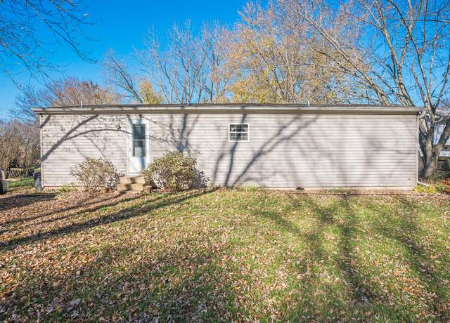Property at 3669 E 25th Rd, Sheridan, IL 60551, 3 beds, 2 baths
