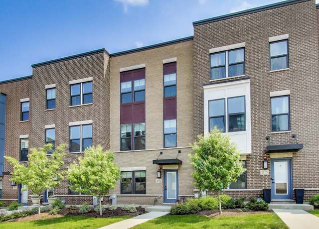 Property at 205 Dawson Dr, Mount Prospect, IL 60056, 3 beds, 2.5 baths
