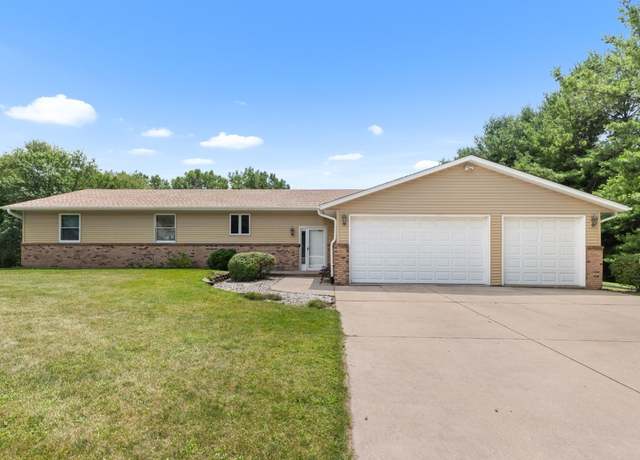 Property at 3993 Courtland Ter, Rockford, IL 61109, 5 beds, 3 baths