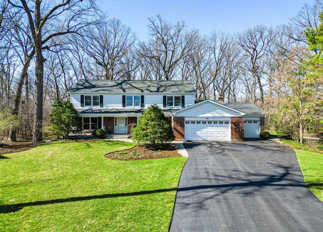 Property at 901 Bruce Ct, Libertyville, IL 60048, 4 beds, 3.5 baths