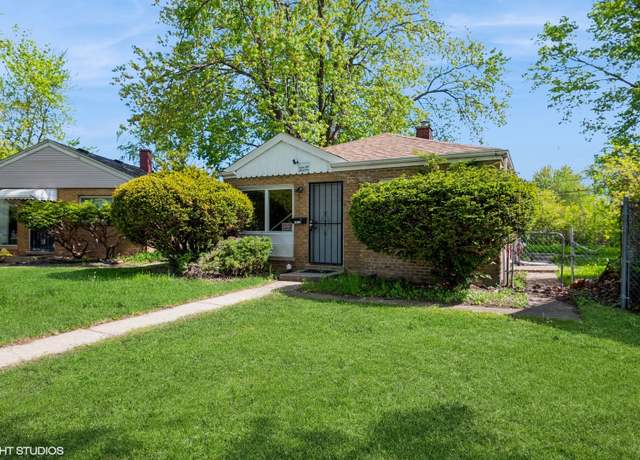 Property at 10247 S Van Vlissingen Rd, Chicago, IL 60617, 3 beds, 1 bath