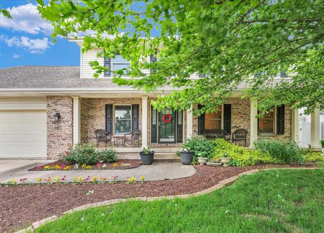 Property at 3408 Mill Creek Ct, Champaign, IL 61822, 4 beds, 2.5 baths