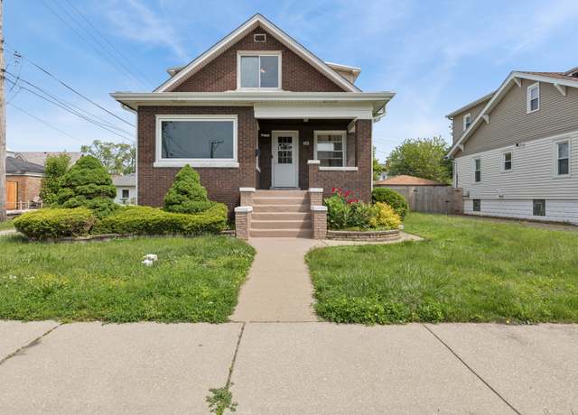 Property at 334 153rd St, Calumet City, IL 60409, 6 beds, 3 baths