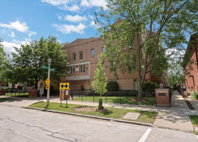 Property at 641 S Maple Ave Unit I, Oak Park, IL 60304, 3 beds, 3 baths