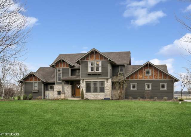 Property at 32W678 Honey Hill Cir, Wayne, IL 60184, 4 beds, 3.5 baths