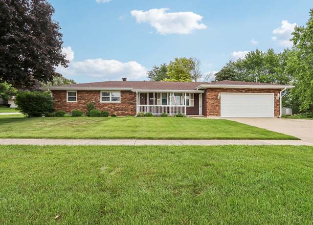 Property at 10514 N Church St, Huntley, IL 60142, 4 beds, 2.5 baths