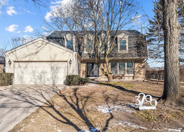 Property at 3200 Old Mill Rd, Northbrook, IL 60062, 4 beds, 2.5 baths