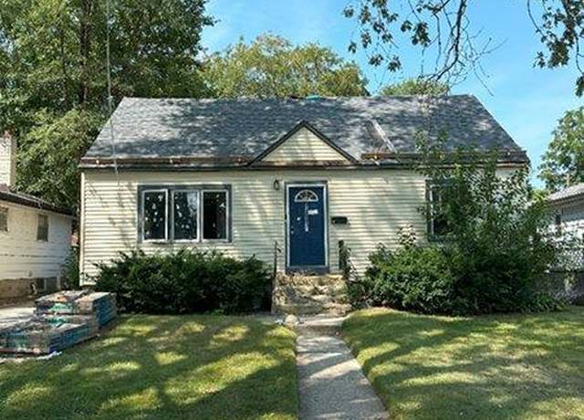 Property at 18018 Park Ave, Lansing, IL 60438, 4 beds, 1 bath