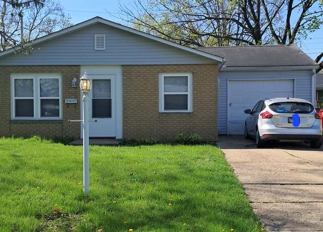 Property at 1615 W Lock Raven Rd, Champaign, IL 61821, 3 beds, 1 bath