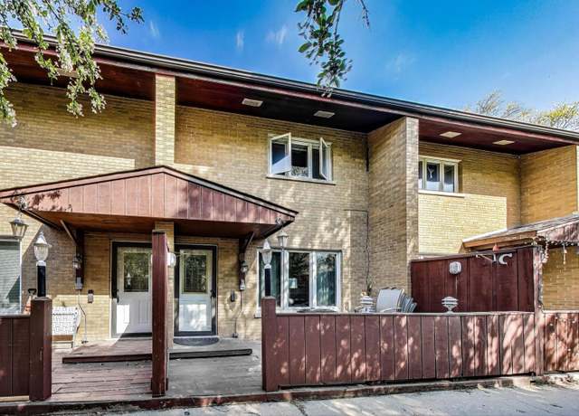 Property at 311 S Vine Ave Unit C, Park Ridge, IL 60068, 2 beds, 2 baths