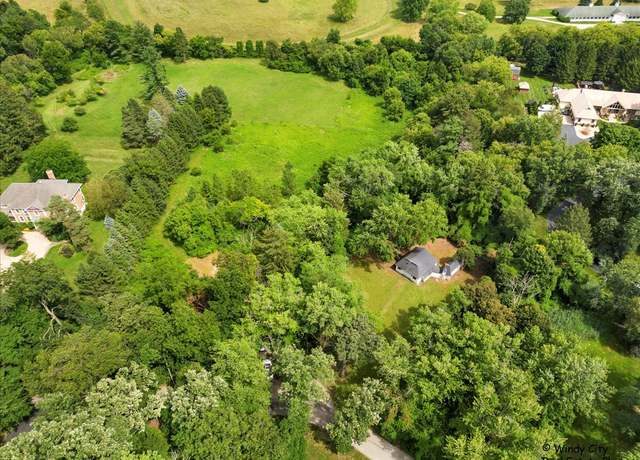Property at 80A Ridgecroft Ln, Barrington Hills, IL 60010