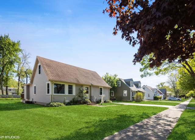 Property at 325 E Medill Ave, Northlake, IL 60164, 3 beds, 1.5 baths