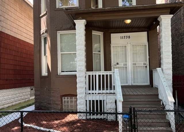 Property at 11738 S Peoria St, Chicago, IL 60643, 5 beds, 2 baths