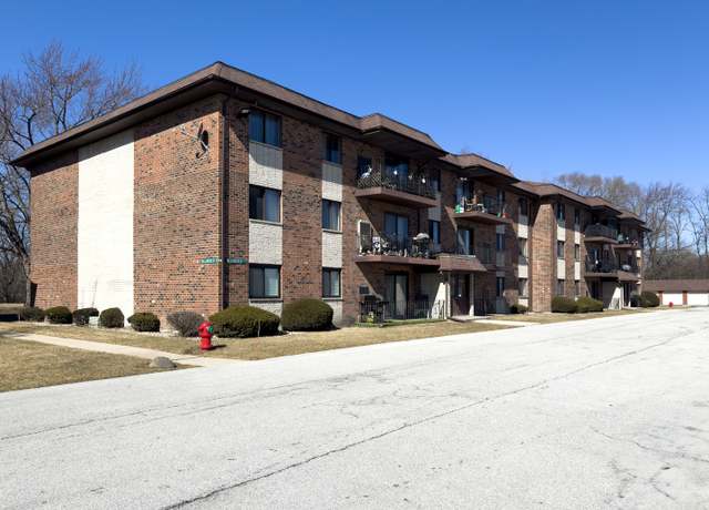 Property at 14959 Willowcrest Ct #15, Midlothian, IL 60445, 2 beds, 2 baths