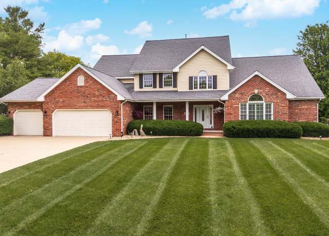 Property at 1907 Redbud Ln, Bloomington, IL 61704, 4 beds, 5 baths