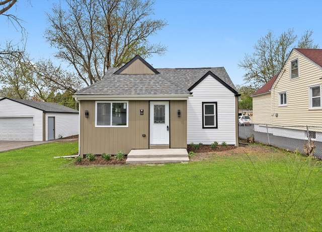 Property at 1326 N Poplar Ave, Round Lake Beach, IL 60073, 3 beds, 2 baths