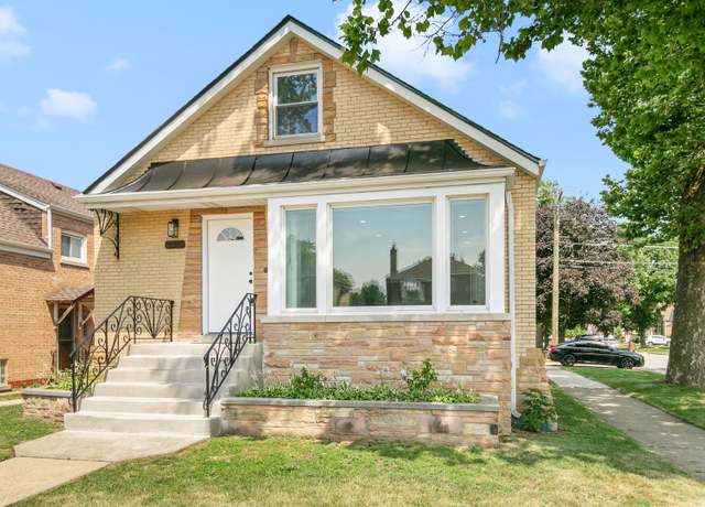 Property at 2263 S 14th Ave, North Riverside, IL 60546, 4 beds, 2 baths