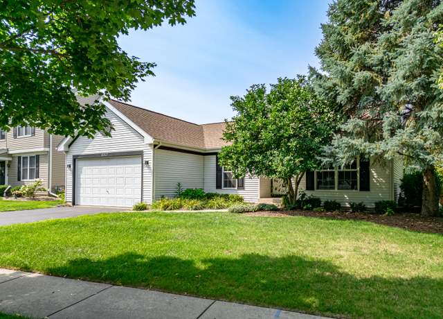 Property at 6307 Dunroven Lakes Rd, Carpentersville, IL 60110, 3 beds, 2 baths