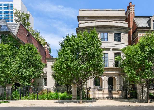 Property at 460 W Huron St, Chicago, IL 60654, 7 beds, 9.5 baths