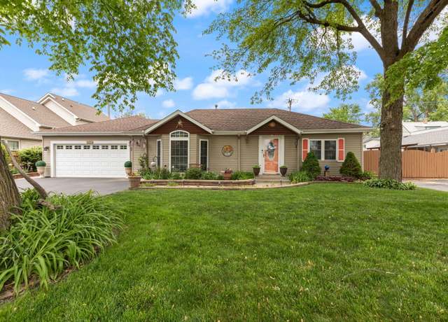 Property at 7814 W 87th St, Justice, IL 60458, 3 beds, 2 baths
