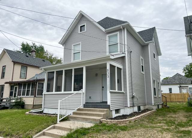 Property at 833 S Liberty Ave, Freeport, IL 61032, 3 beds, 1 bath