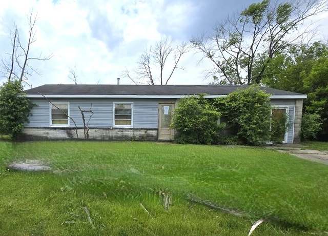 Property at 1954 E Lawrence Ave, Chicago Heights, IL 60411, 3 beds, 1.5 baths