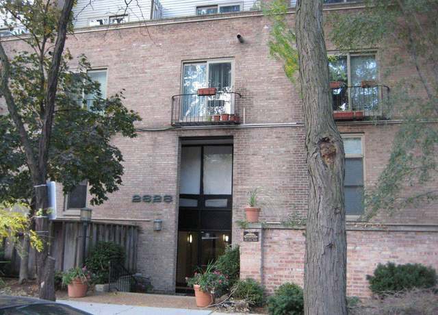 Property at 2828 N Burling St #208, Chicago, IL 60657, 1 bed, 1 bath