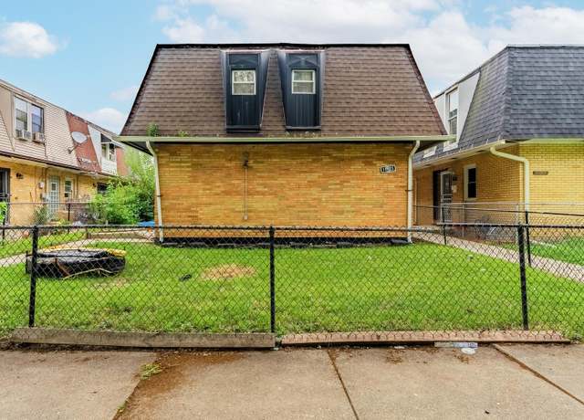 Property at 11555 S Racine Ave, Chicago, IL 60643, 3 beds, 1.5 baths
