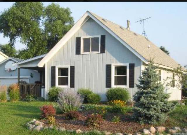 Property at 195 Tollview Ter, Gilberts, IL 60136, 3 beds, 1.5 baths