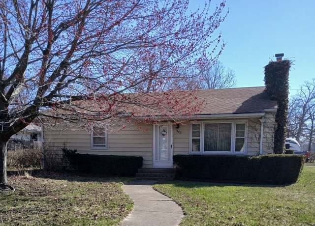 Property at 545 Kirkwood Ave, Winthrop Harbor, IL 60096, 3 beds, 1 bath