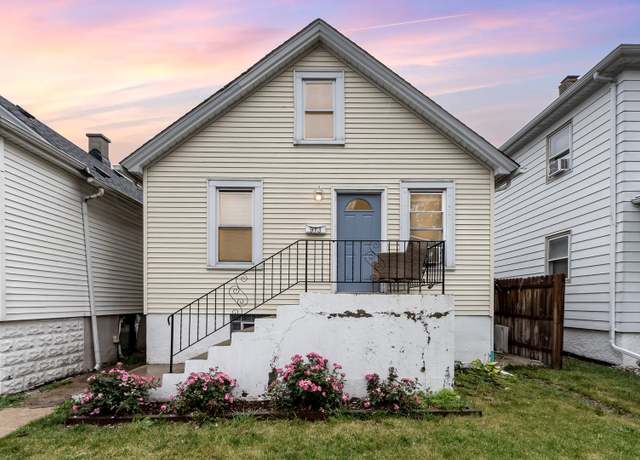 Property at 913 Otis Ave, Rockdale, IL 60436, 2 beds, 1.5 baths