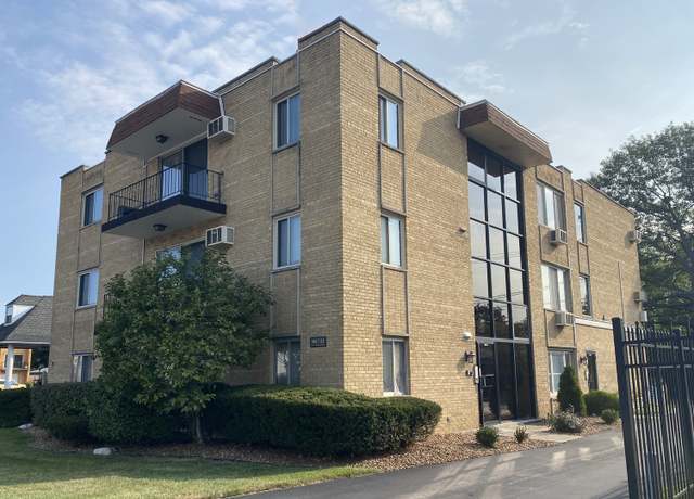 Property at 9819 S Cicero Ave #6, Oak Lawn, IL 60453, 1 bed, 1 bath