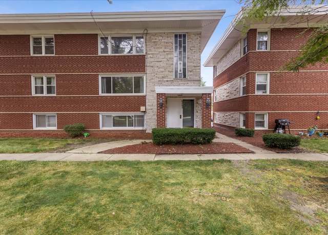 Property at 6862 W Lode Dr Unit 2A, Worth, IL 60482, 2 beds, 1 bath