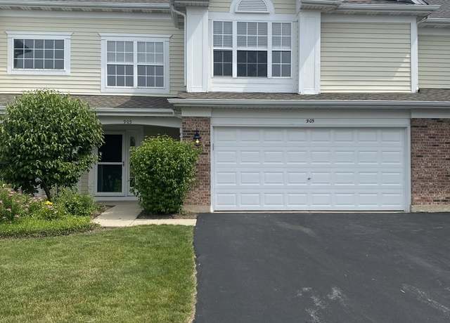 Property at 905 Huntington Dr, Elk Grove Village, IL 60007, 2 beds, 2.5 baths