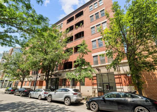 Property at 1148 W Monroe St Unit 6NE, Chicago, IL 60607, 3 beds, 2 baths