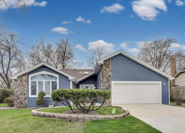 Property at 1344 Southwind Dr, Northbrook, IL 60062, 4 beds, 4 baths