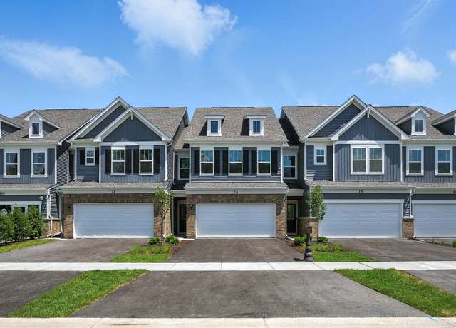 Property at 24 Weirich Way #76003, Batavia, IL 60510, 3 beds, 2.5 baths