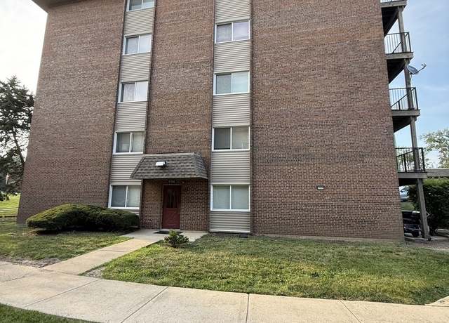 Property at 4508 Beau Monde Dr #5, Lisle, IL 60532, 1 bed, 1 bath
