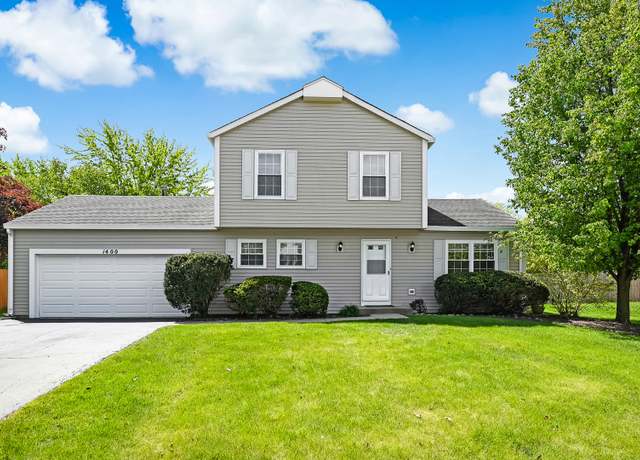 Property at 1400 Carleton Ave, Naperville, IL 60565, 3 beds, 1.5 baths