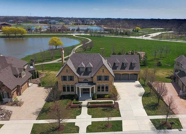 Property at 3658 Broadleaf Ave, Elgin, IL 60124, 4 beds, 4 baths