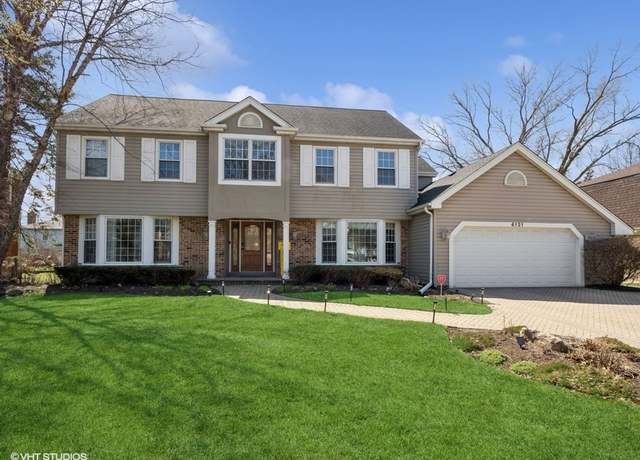 Property at 4121 Yorkshire Ln, Northbrook, IL 60062, 4 beds, 2.5 baths